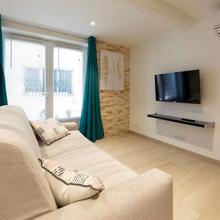 Brand-New Atypical Studio In Rue Fourmilliere Антиб Экстерьер фото